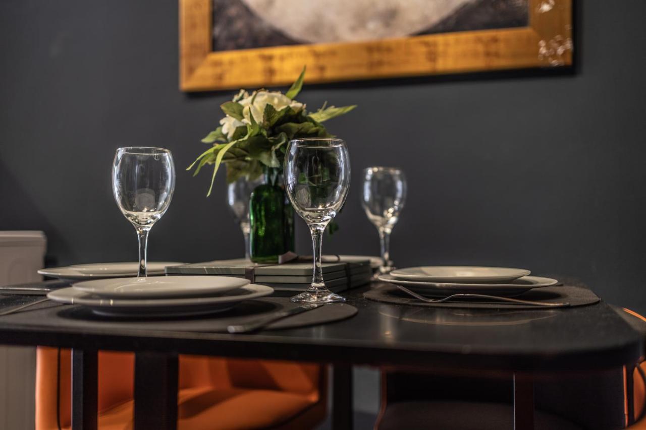 Boutique Family Apartment In Celebrity Village. Barnt Green Kültér fotó